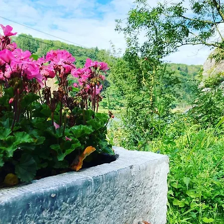 La Taniere Casa de Férias Dinant