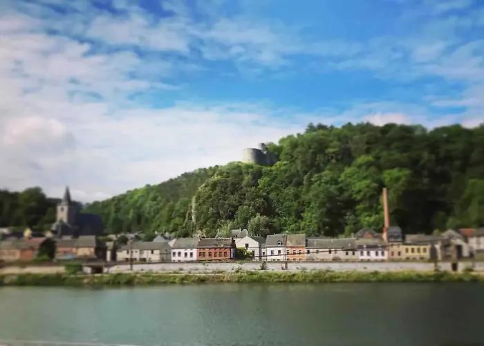 Hébergement de vacances La Tanière Dinant